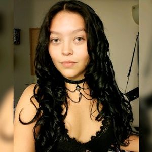 Meet your Posher, Luisa